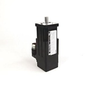 Servo Motor MPL, 460V, 7000rpm, 0.39kW, 0.9Nm, 2000 lines/revolution, incremental encoder, shaft key, SpeedTec DIN, right angle, 180° rotatable, FMH type FF, frame 63mm, stack L76.2mm, IP50(66)